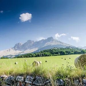 https://camping-mon-repos.fr-provencehotel.com